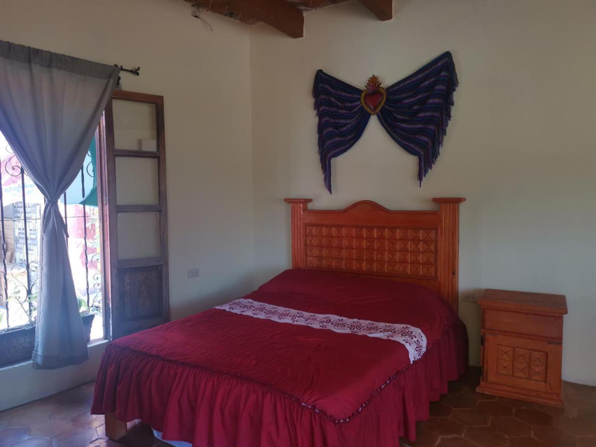 La Casa Del Abuelo * San Miguel de Allende