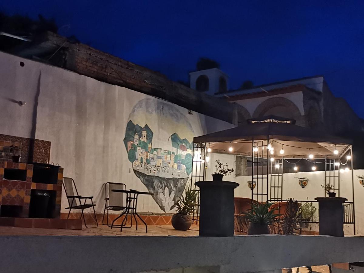 La Casa Del Abuelo Hostel *