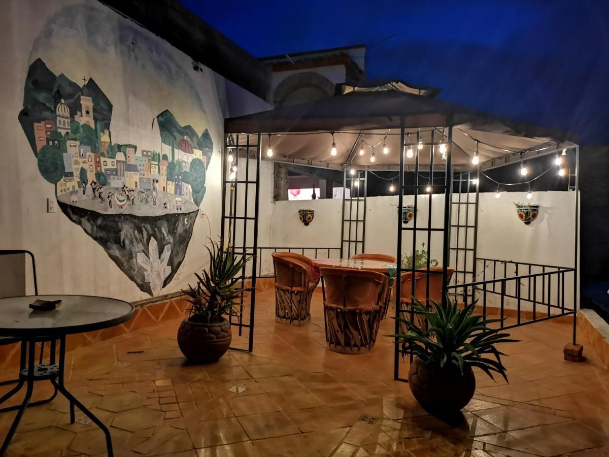 La Casa Del Abuelo Hostel *