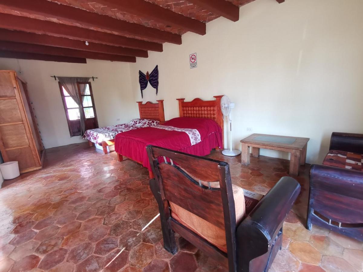 Hostel La Casa Del Abuelo
