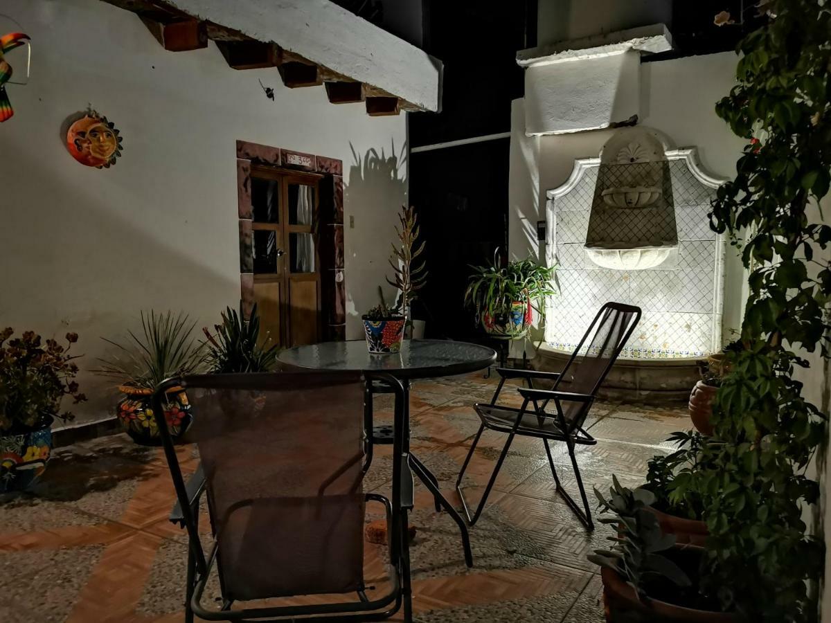 La Casa Del Abuelo * San Miguel de Allende